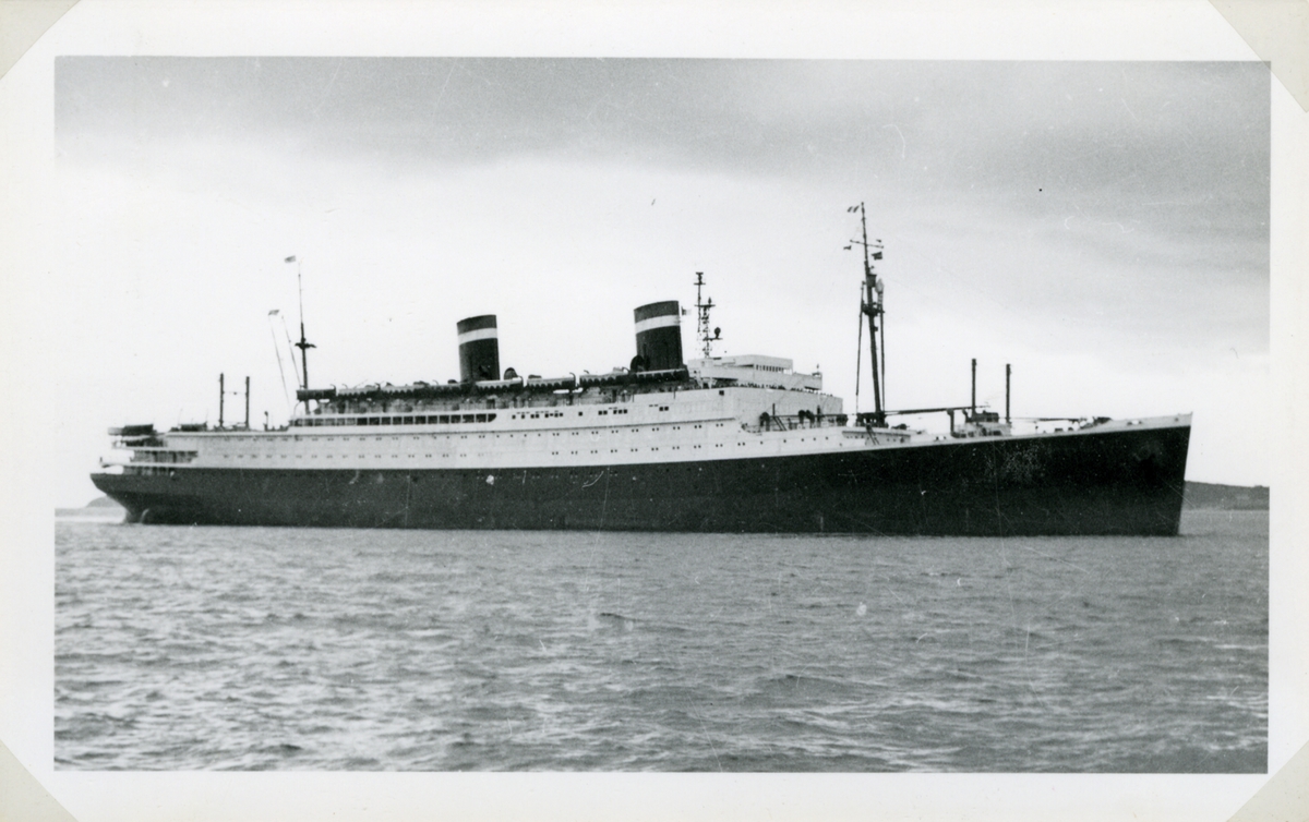 Fo221043