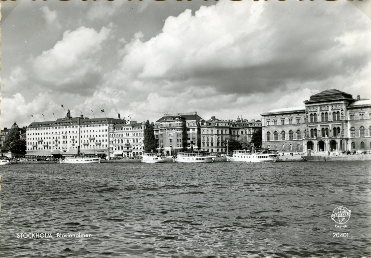 Stockholm, Blasieholmen. Pressbyrån. Copyright 20401