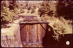 [inkopierat i n h hörn:] "5"