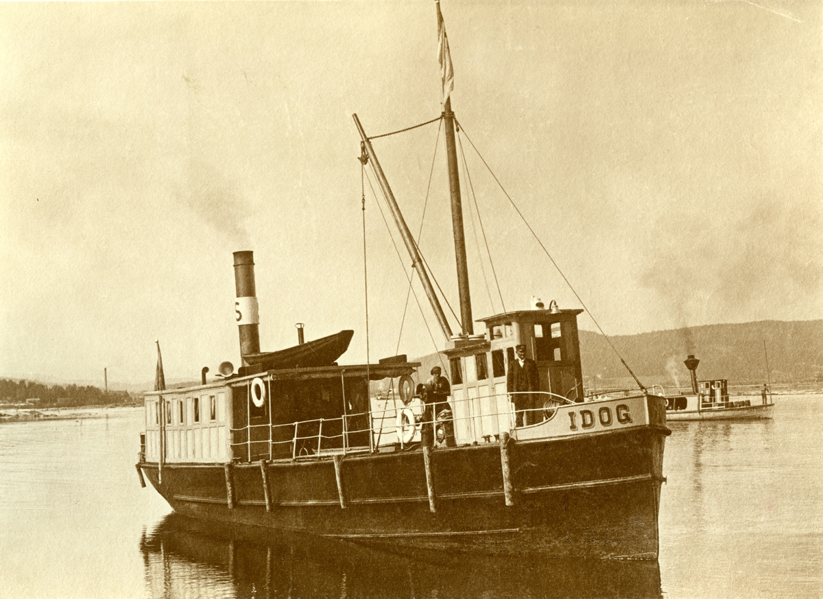 Fo23811