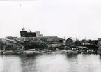 På pansarskeppet Göta i augusti 1893. Byggt 1889.
28. Ankomsten till Marstrand.