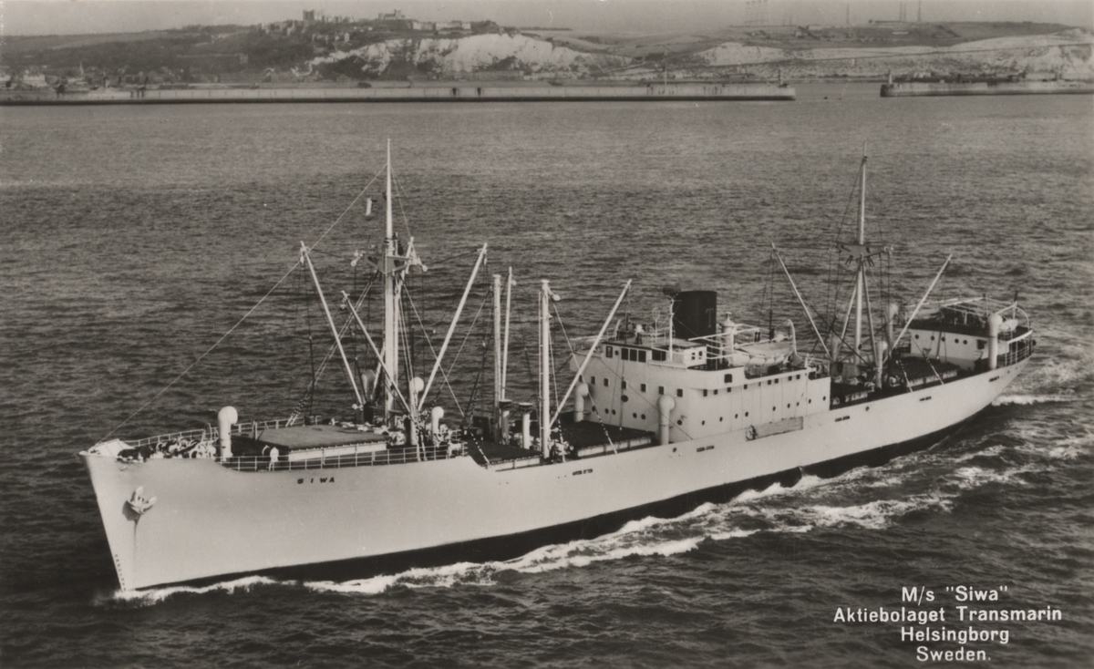 Lastmotorfartyget SIWA av Helsingborg 1946.