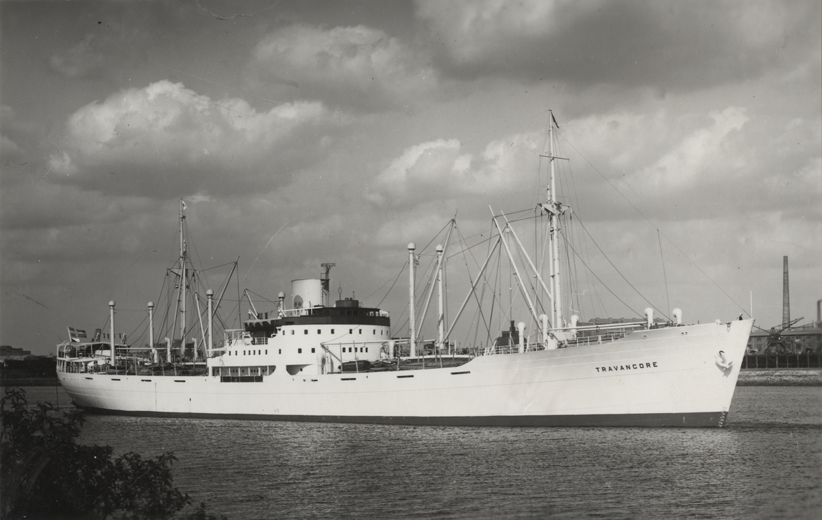 Lastmotorfartyget TRAVANCORE av Göteborg 1944 [?].