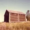 Hargs bruks lastageplats år 1969. Trämagasin.