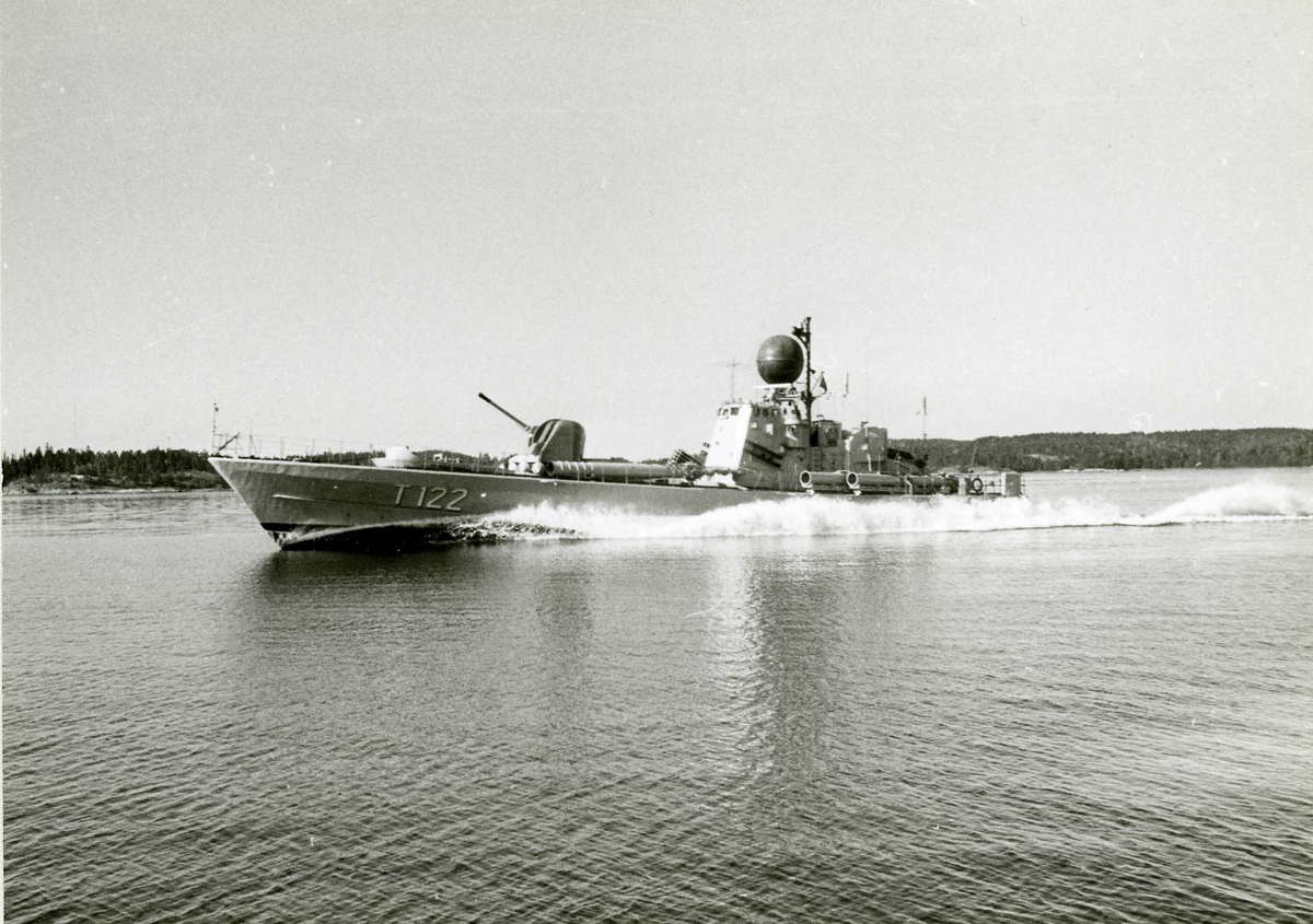 Sirius (T 122) till sjöss.
Systerfartyg till Spica.