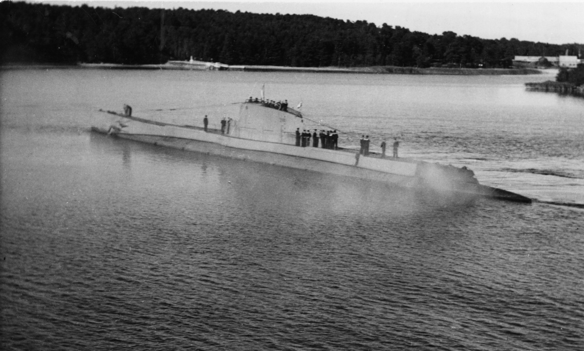 [handskriven text på kopians baksida, framträder vid genomlysning av monteringsbasen:] "Sep (1938)"  "Gam" "foto sept 1939"
"6/10-39"
[ytterligare anteckningar kan skönjas men inte tydas]