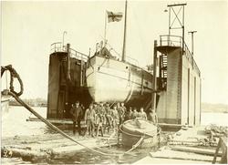 Motorlastfartyget BIB i "U-dockan", byggd vid Södra varvet f