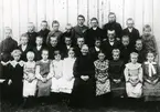 Ångermanland. Eleverna i Trysundas skola det första året skolan var igång, 1904.