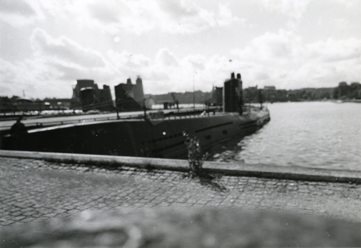 Foto visande förskepp av ubåten "Neptun".