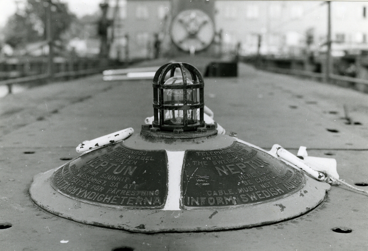 Foto visande telefonboj till ubåten "Neptun".