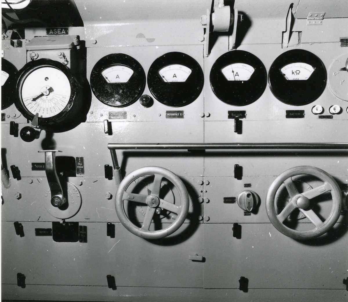 Foto visande elektromotorrummet ubåten "Näcken".