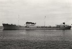 Tankern M/S ARISTON vid provturen 9/6-38 i Göteborgs skärgår