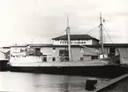 Lastfartyget m/s GULLFJORD vid kaj 1962.