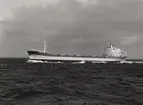 T/S LOUISE, självlossande bauxit-carrier, av Panama. Levererad den 20 aug. 1957.
