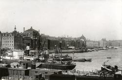 Skeppsbron sett från Stadsgården.