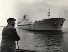 Lastmotorfartyget RAUNALA av Stockholm i Oxelösund, sept. 1965.