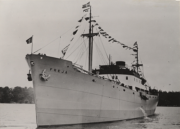 Lastmotorfartyget FREJA av Stockholm.