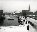 Vasabron med Tegelbacken i bakgrunden. Målning utförd av Alfr. Bergström, 1903.