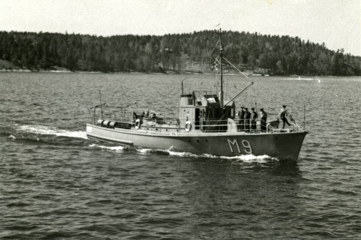 Minsveparen M 9, år 1951.