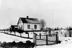 Skeppare Rob.(ert) Anderssons hus, Ragnabo byggt 1912. Andersson gifte sig 1911.