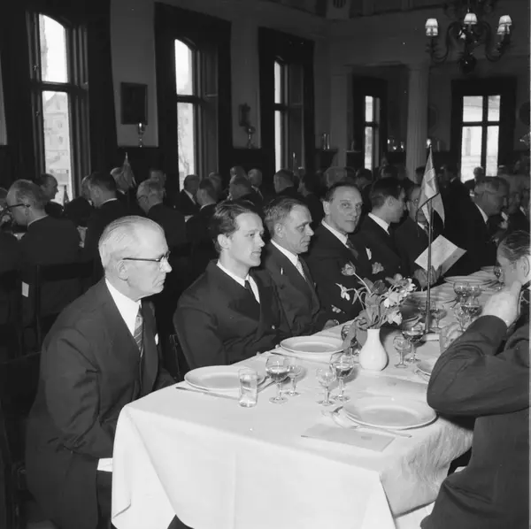 Valen sjösättningsmiddag off.mässen