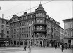 Strandbergska huset vid Stora torget, Uppsala 1945