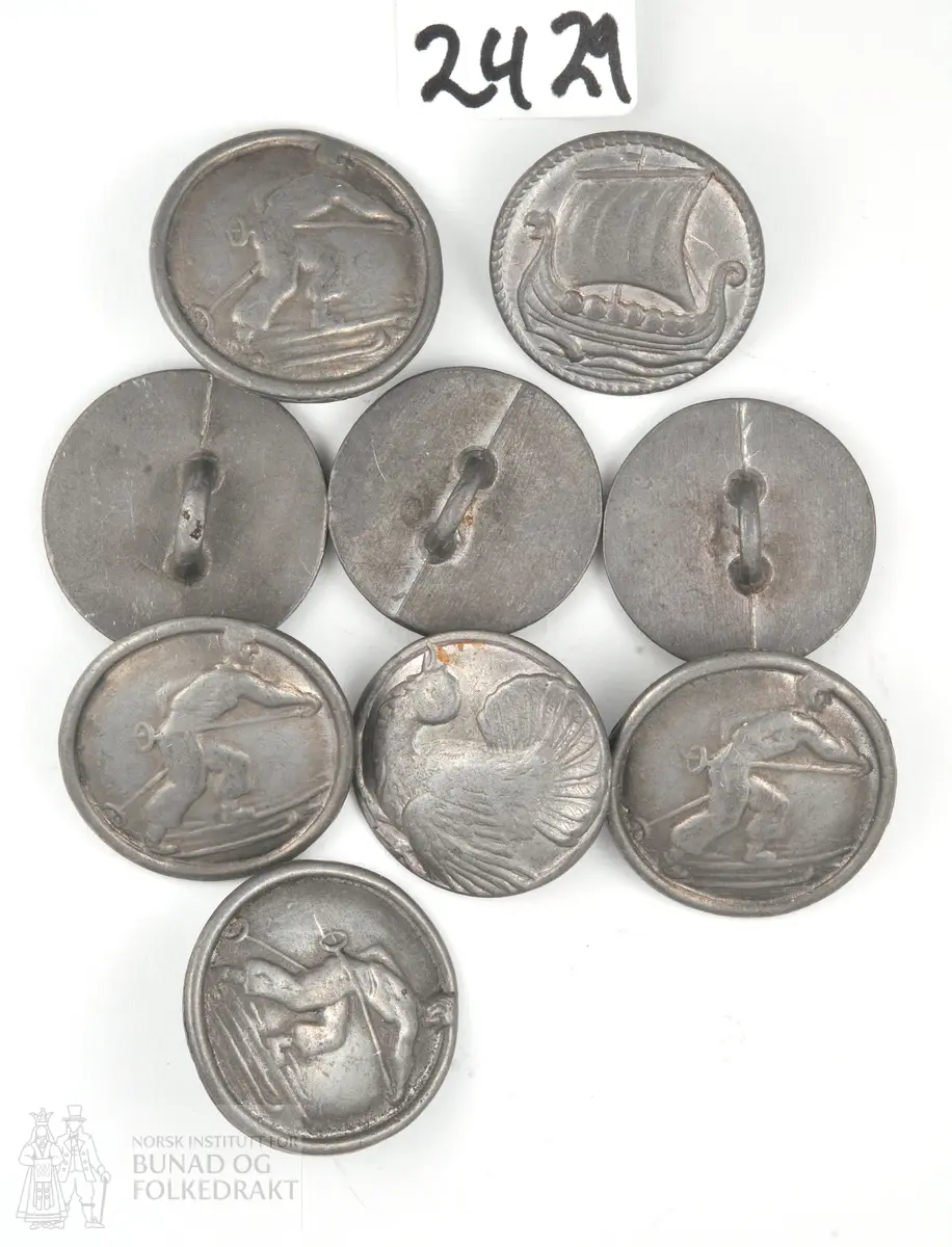 Tinnknappar, 9 stk. Etter 1900(?)