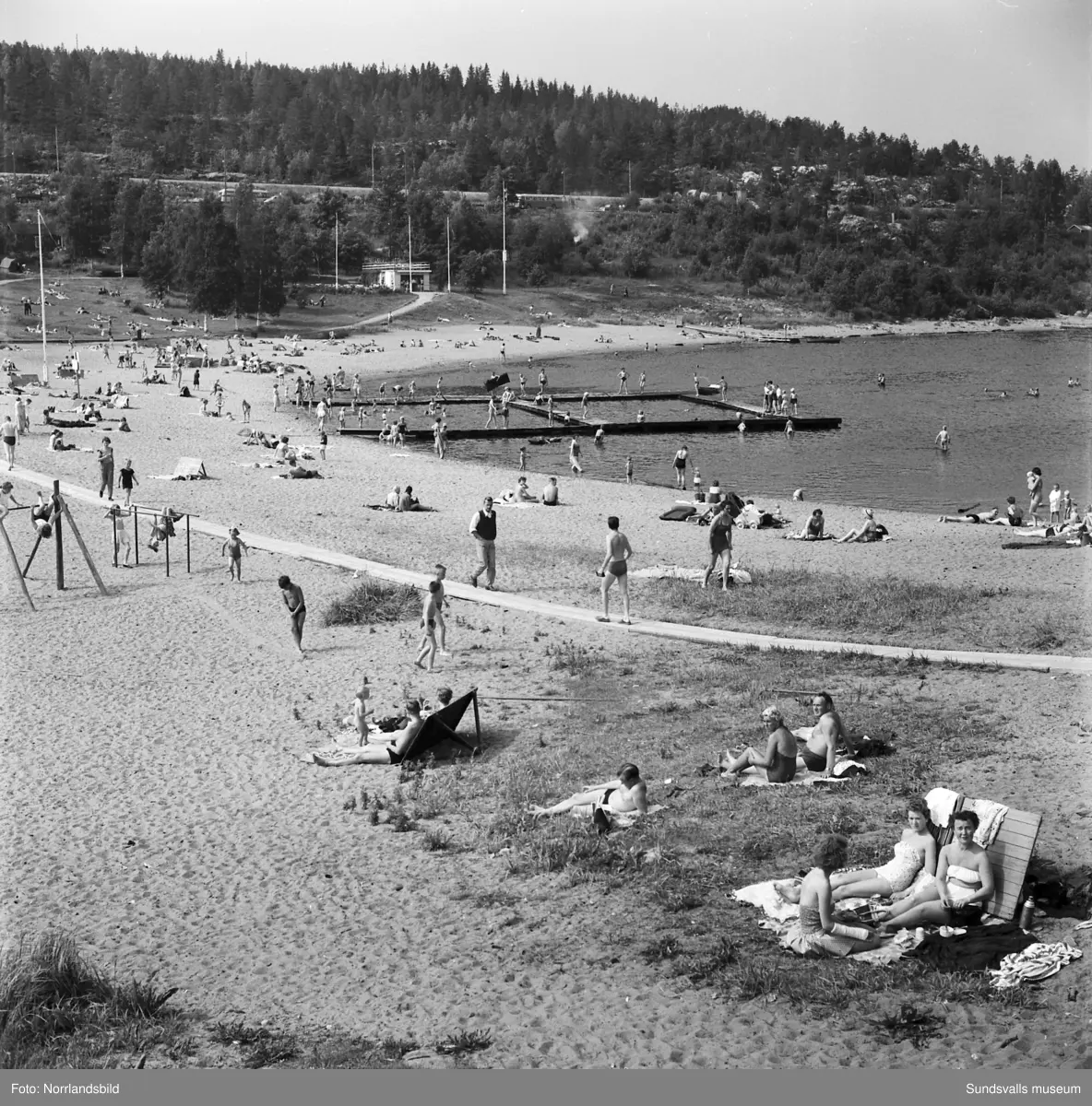 Simborgarprov på badet i Fläsian.
