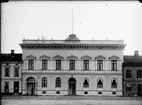 Drottninggatan, Vänersborg. Sparbanken.