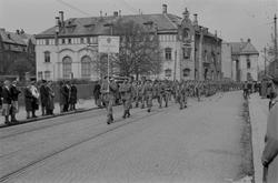 Polititropper paraderer i Trondheim.