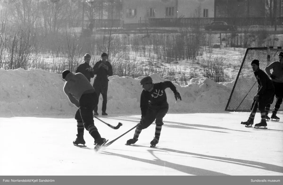 Bandymatsh i Bydalen, Heffners-Karlsborg 4-6.