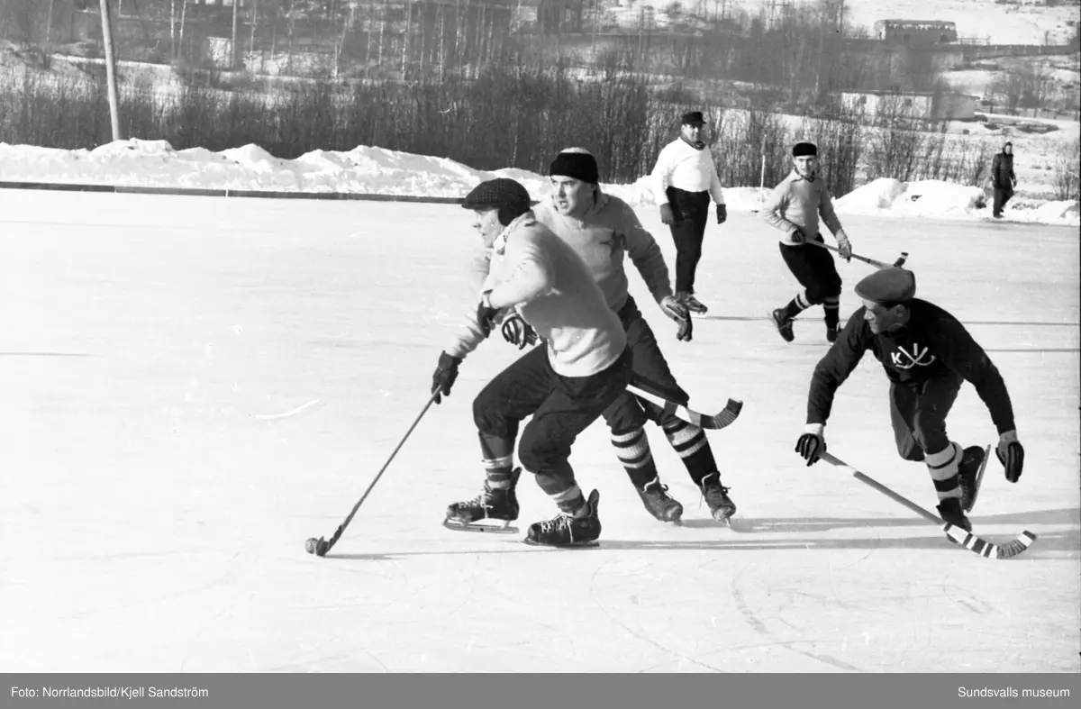 Bandymatsh i Bydalen, Heffners-Karlsborg 4-6.