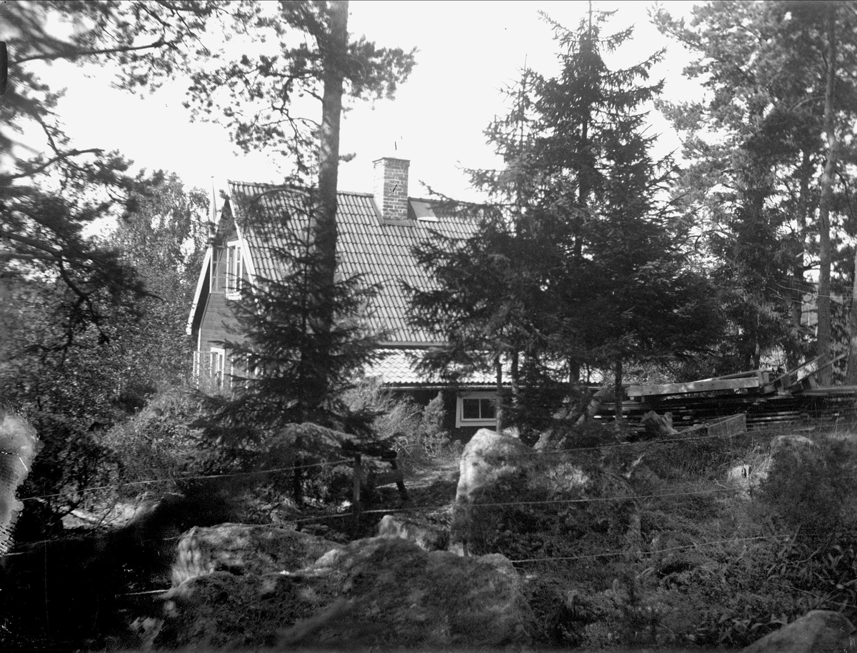 Familjen Janssons sommarställe Lillsunda, Uppsala-Näs socken, Uppland 1920-tal