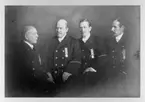 Medaljerade postmän vid postkontoret Stockholm 1 år 1919.   2 dra man från vänster vbb Carl Gustaf Dahlgren f. 30/6 1869.  3 fr.v. Ernst Emil Fagerström  f. 8(8 1867.