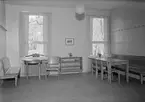 Väntrum på sjukhuset på F 3 Malmen, 1942. Interiör.