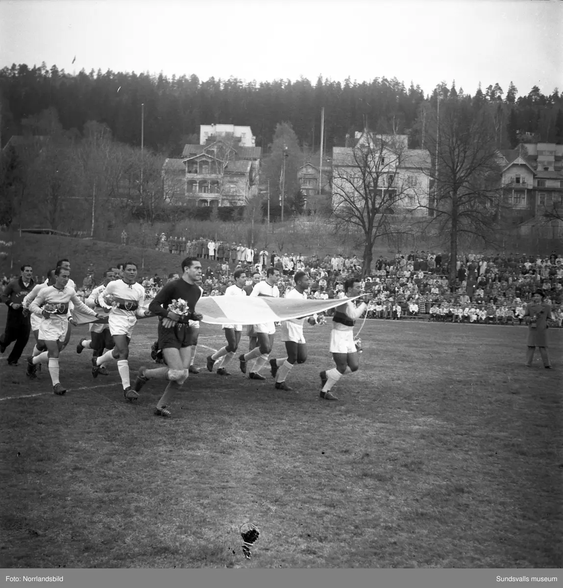 Det brasilianska fotbollslaget Flamengo på besök i Idrottsparken i Sundsvall.