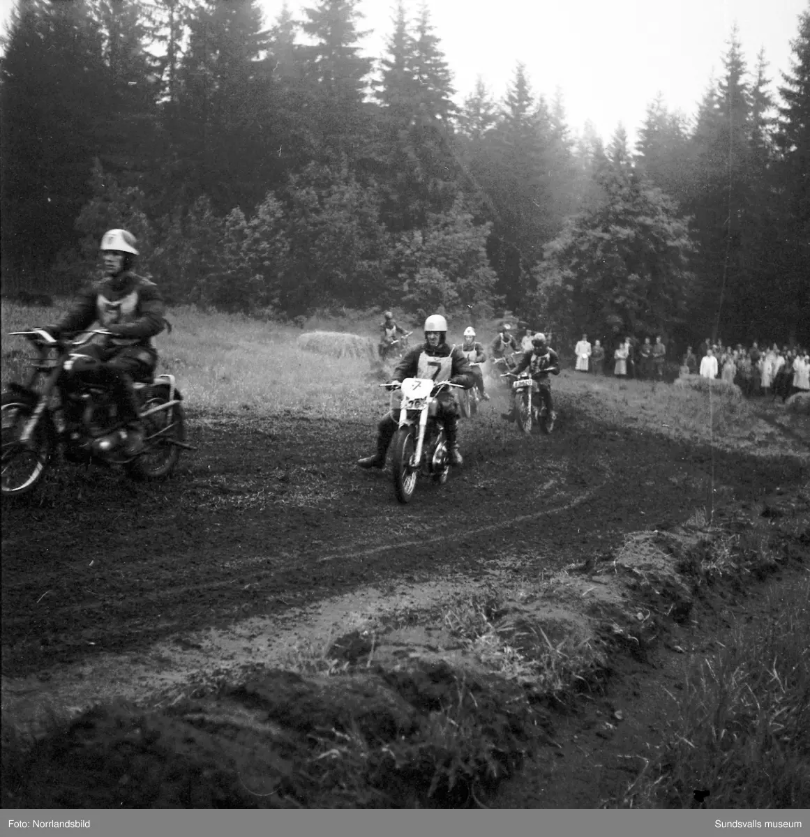 Motocrosstävlingar vid Kubikenborg.