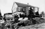 Vindhem, Sundsvalls Segelsällskaps klubbhus. Uppfört 1911. Före utbyggnaden med dans- och restaurangdel 1951. Vykort.