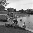 Mjölkafållan i Huskvarna var en omtyckt badplats. 1960-tal.