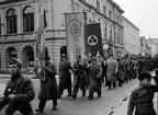 Riksförbundet Landsbygdens Folk, RLF, tågar på Stora torget, Uppsala  november 1944