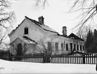 Studenternas friluftsgård, Vårdsätra gård i Vårdsätra eldhärjad, Uppsala 1945