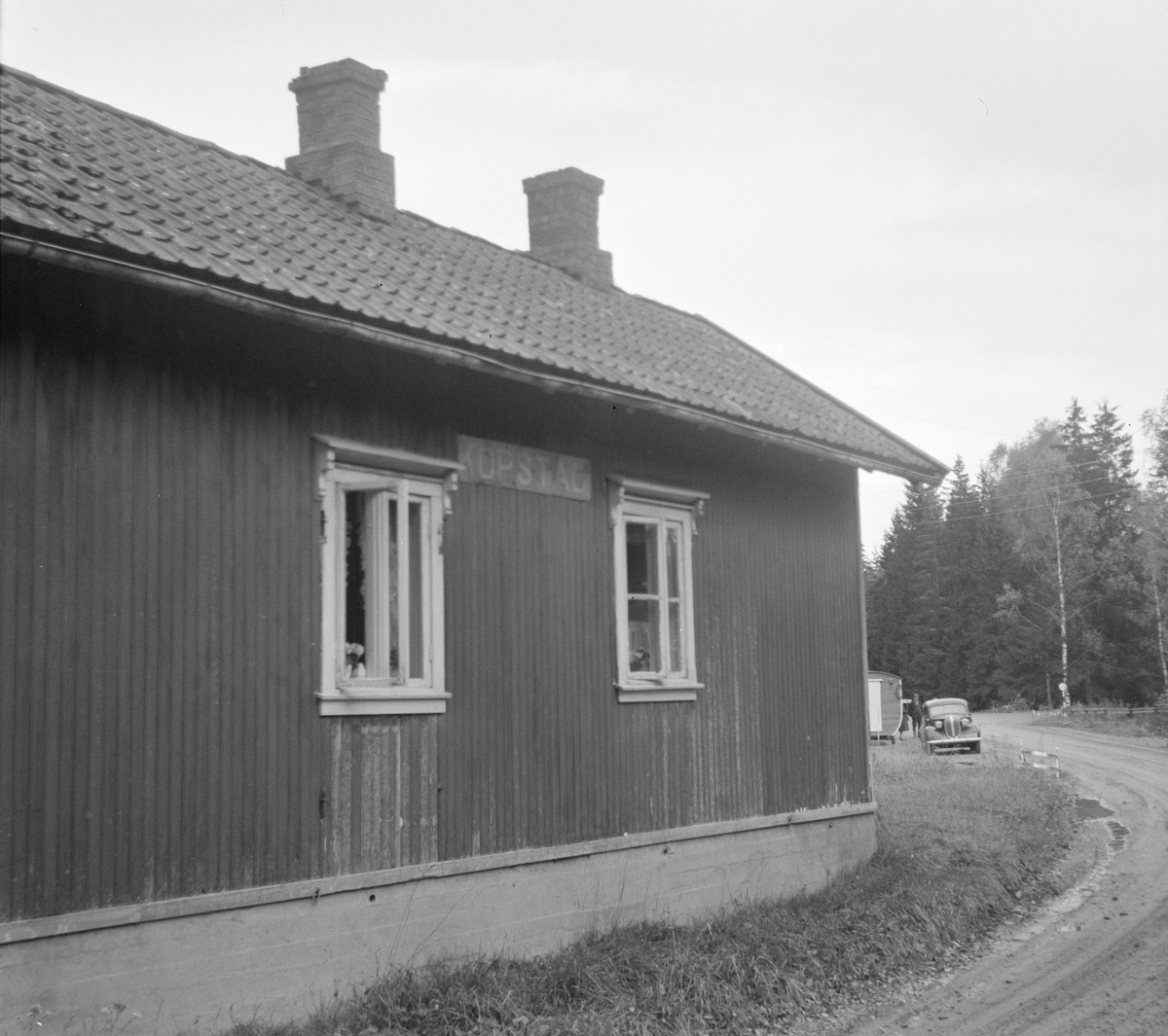 Kopstad stoppested på nedlagte Tønsberg-Eidsfossbanen.
