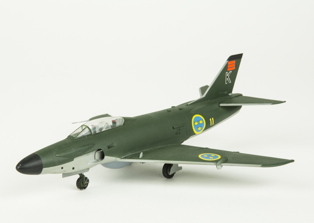Flygplansmodell SAAB 32 Lansen. Skala 1:72.