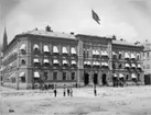 Posthuset vid Rödbodtorget, Stockholm.  Foto 1896. 
Postkontoret Stockholm 1, generalpoststyrelsen och postdirektionen i
Stockholm var inrymda här åren 1875 - 1903.