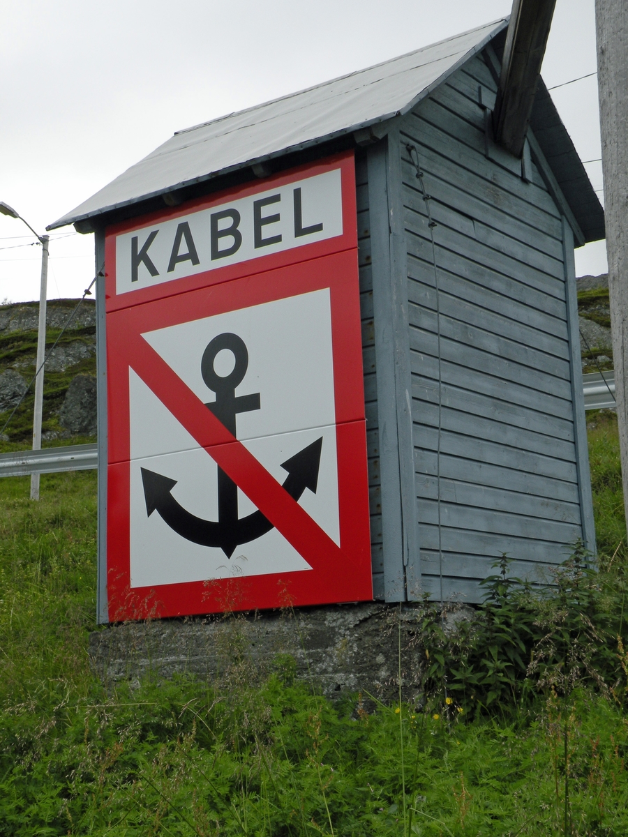 Sjøkabelhuset på Beritsjorda ble restaurert i slutten av 1990-årene. Det er fem bevarte stolper i tilknytning til kabelhuset.