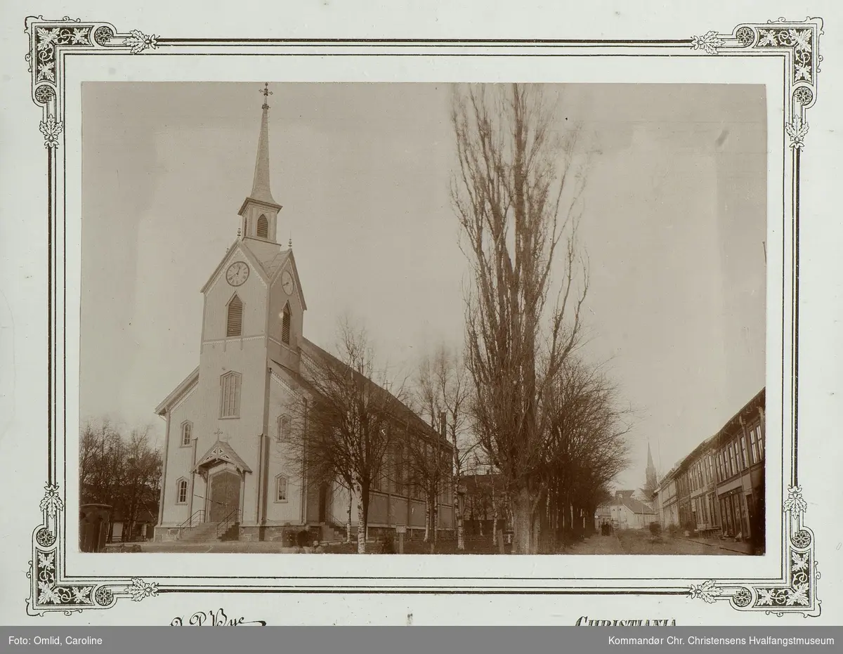 Sandefjord gamle kirke, eksteriør.