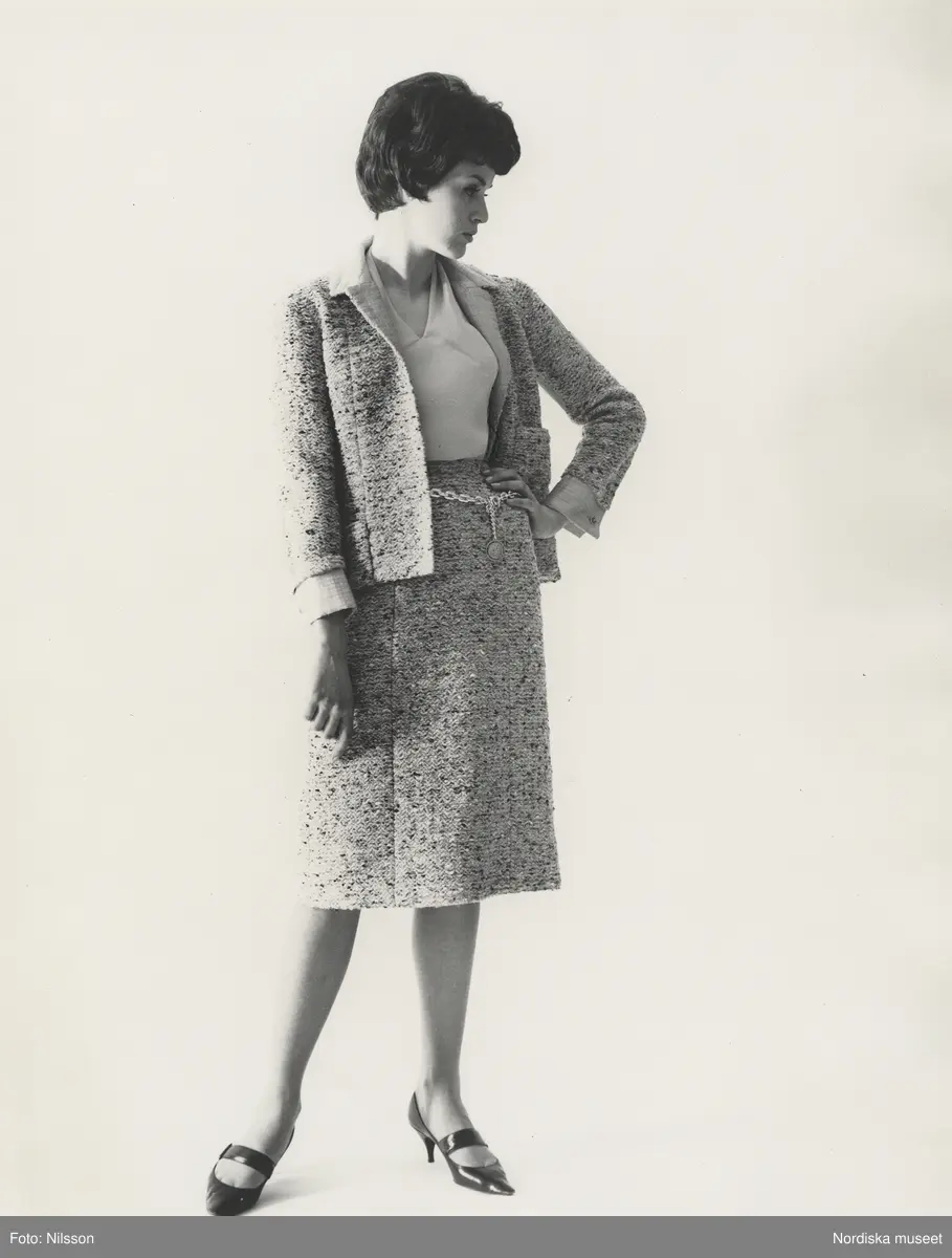 Modell i dräkt. NK:s Franska, original Chanel.
