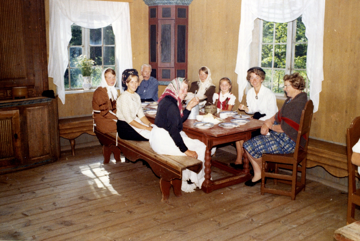 Fra "Liv i stuene" 1968