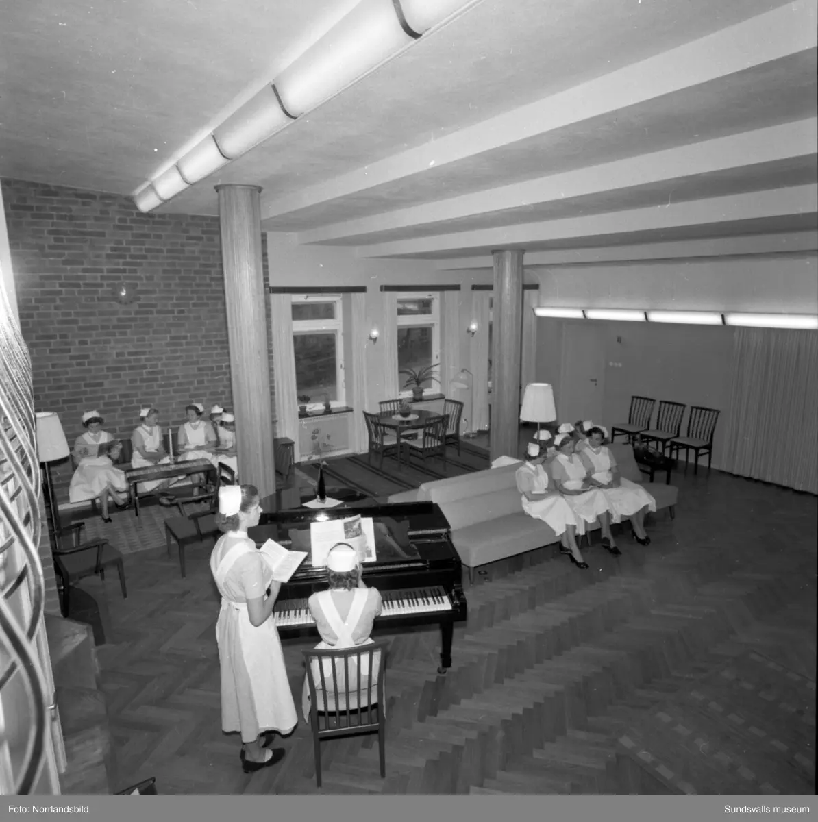 Sjuksköterskeskolan i Sundsvall, inderiörbilder.