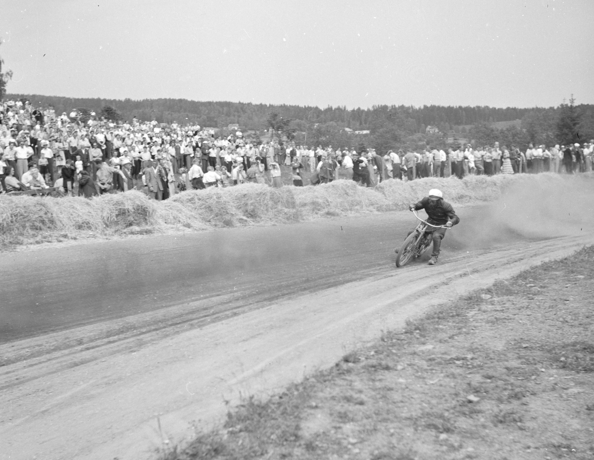Speedway, motorsykkel, motorsport, Travbanen, Brumunddal.